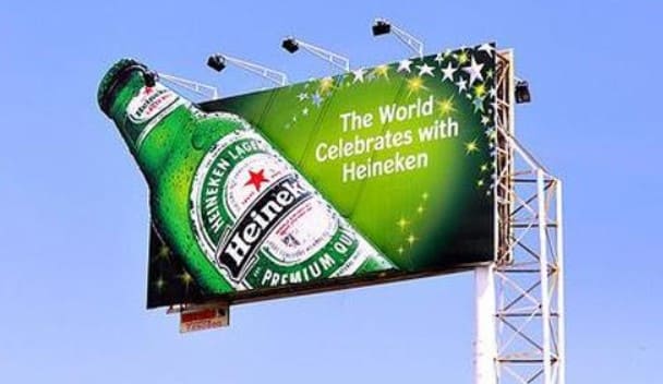 monopostes y vallas publicitarias